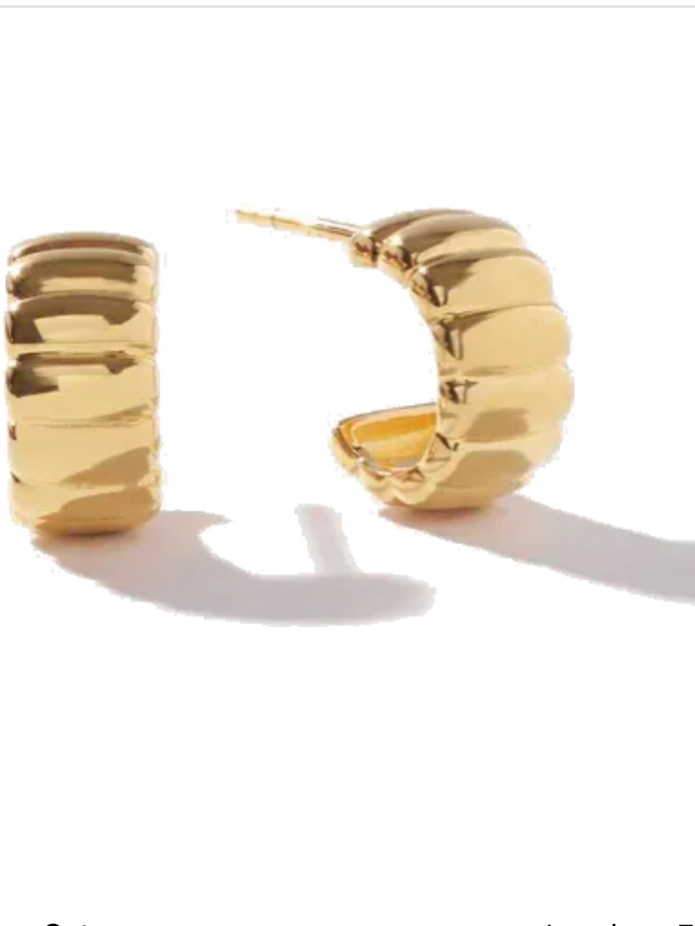 ISO Quince Bubble Ridge Huggie Hoop